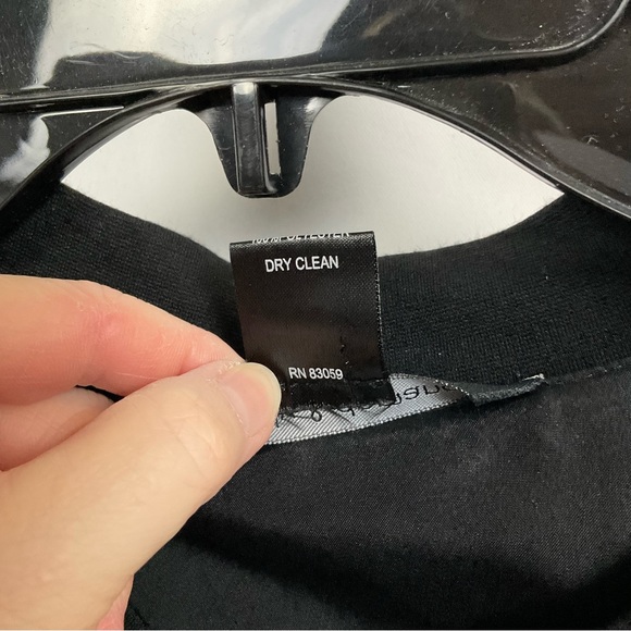 Supply & Demand Womens XXL black silky satin embroidered zip front jacket - Picture 7 of 8